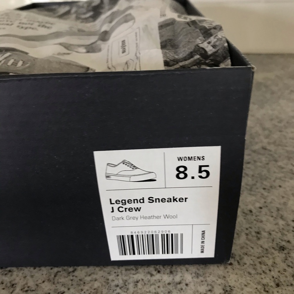 SeaVees Sneakers - Picture 15 of 15